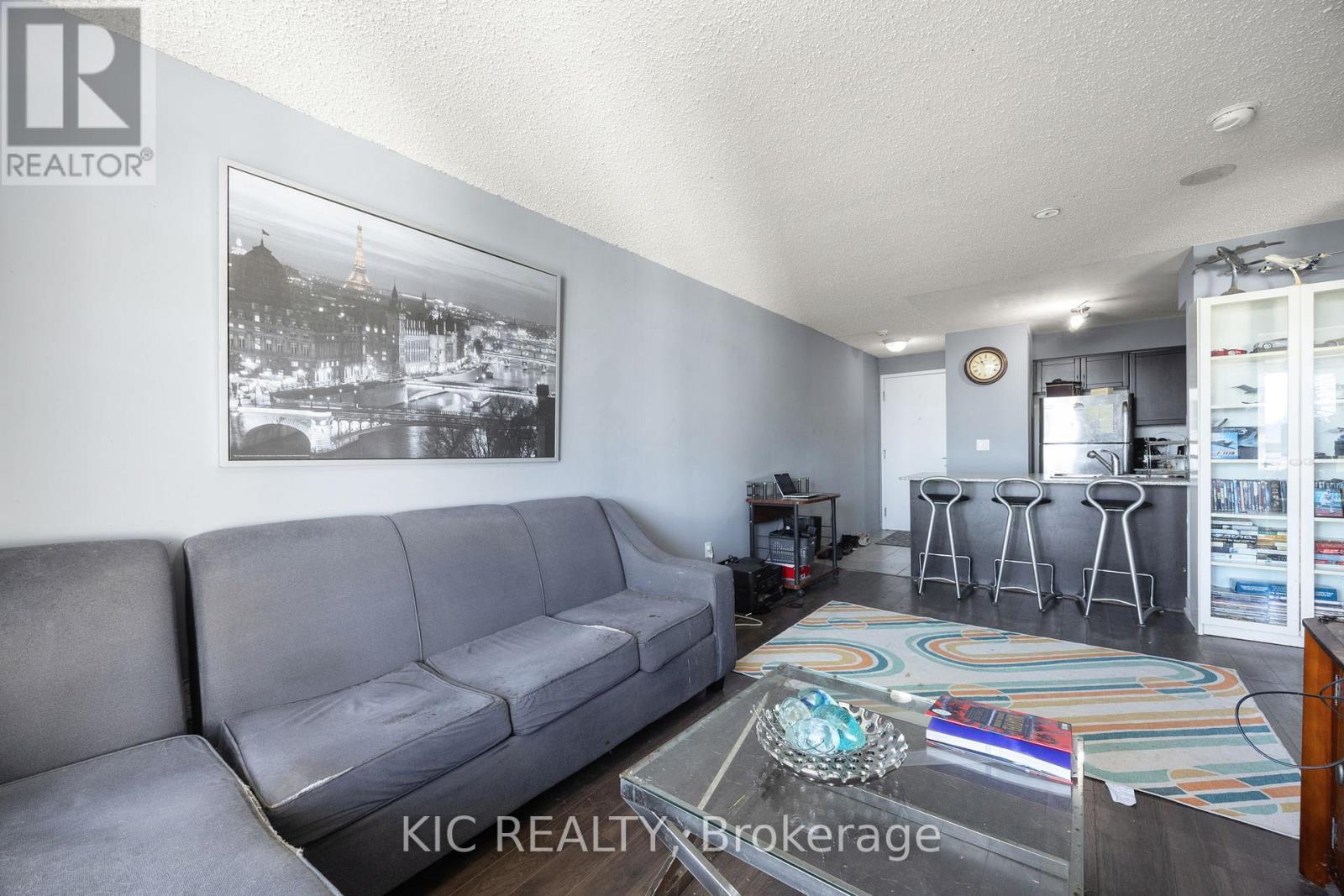 901 - 812 Lansdowne Avenue, Toronto, Ontario  M6H 4K5 - Photo 9 - W12450829