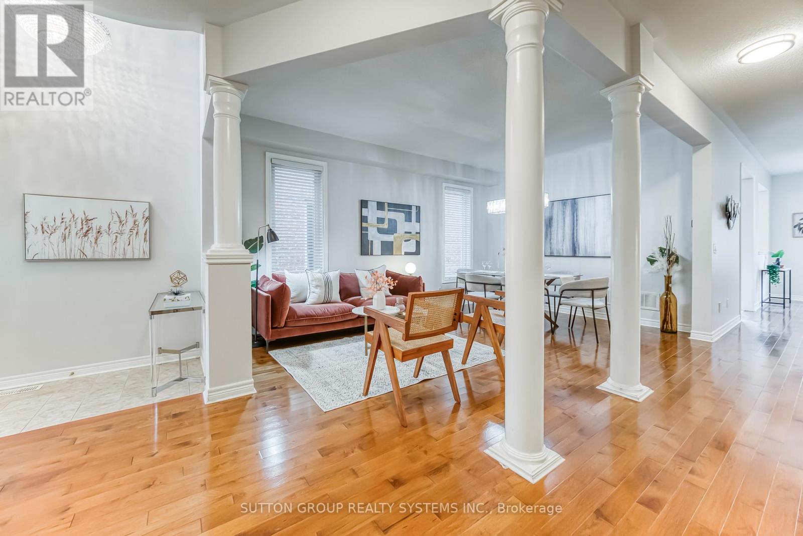 3806 Quiet Creek Drive, Mississauga, Ontario  L5M 8A9 - Photo 8 - W12450834