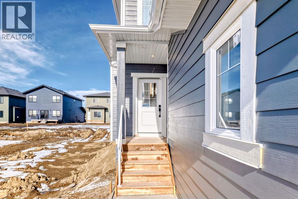 714 Mandalay Boulevard, Carstairs, Alberta  T0M 0N0 - Photo 2 - A2246787
