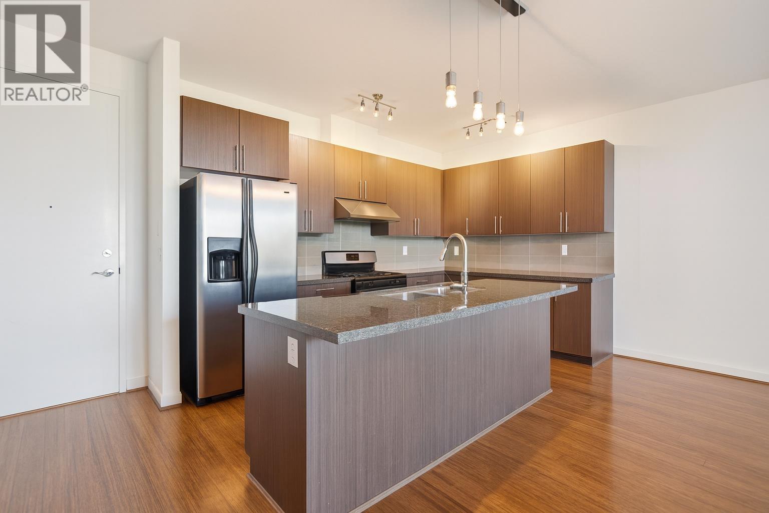 206 6233 London Road, Richmond, British Columbia  V7E 3S3 - Photo 3 - R3041220