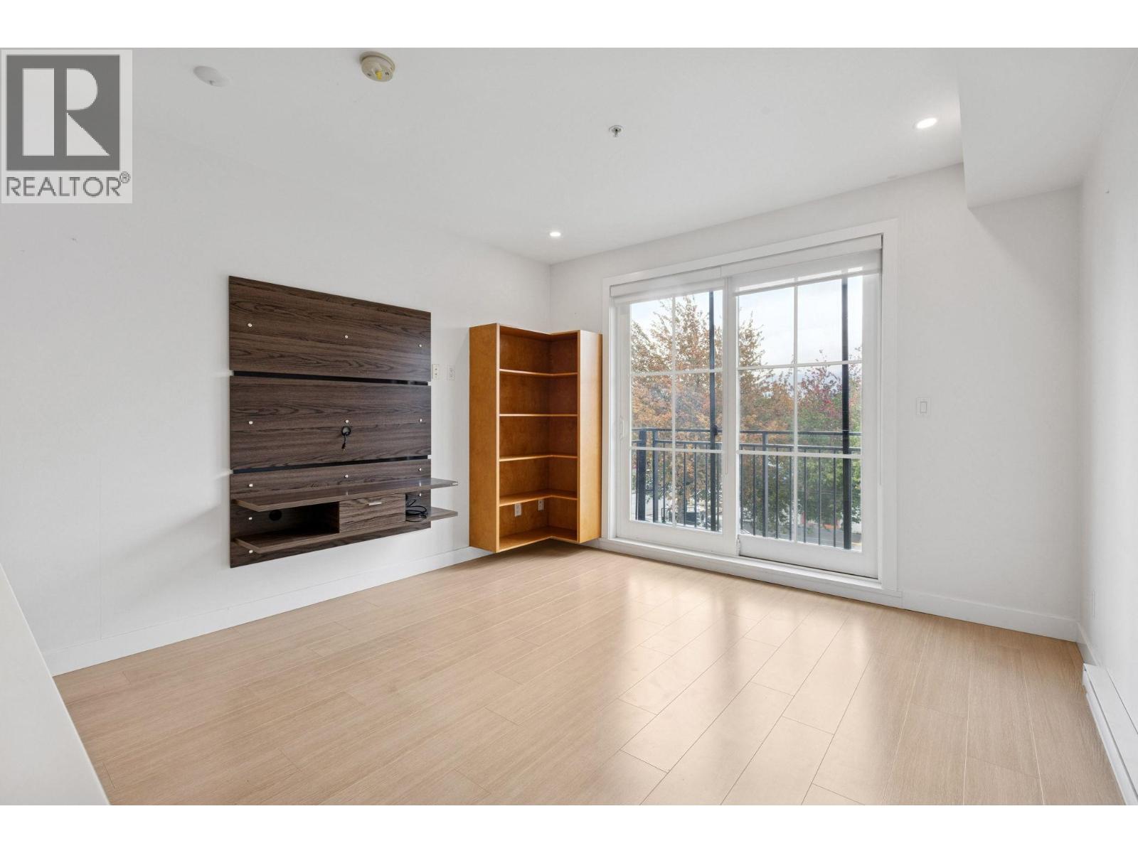 309 2528 Collingwood Street, Vancouver, British Columbia  V6R 0C1 - Photo 8 - R3054168