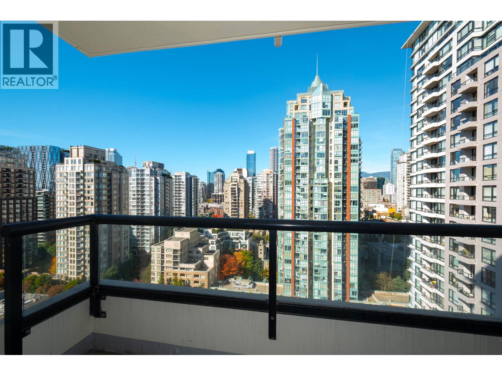 2201 977 Mainland Street, Vancouver, British Columbia  V6B 1T2 - Photo 3 - R3056499