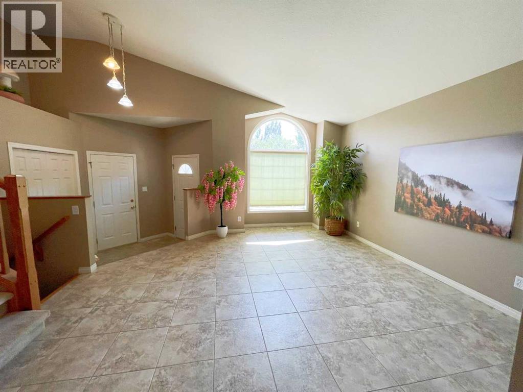 345 Red Crow Boulevard W, Lethbridge, Alberta  T1K 7M2 - Photo 8 - A2259705