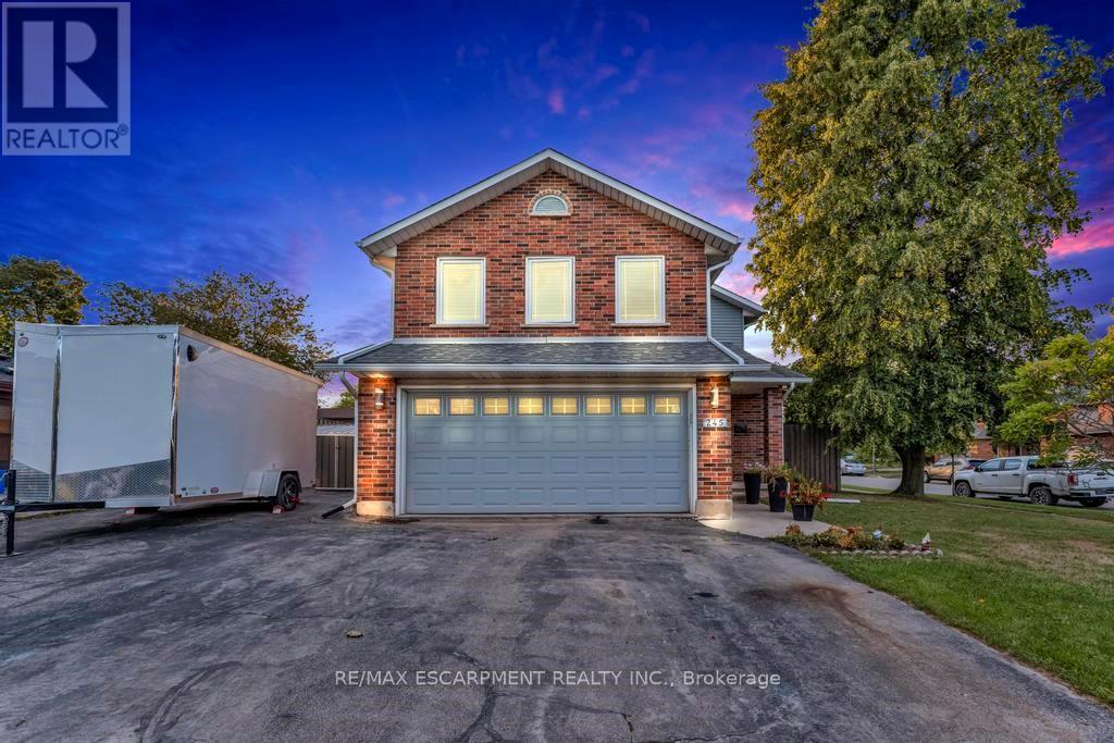 245 First Road W, Hamilton, Ontario  L8J 1H4 - Photo 1 - X12450838