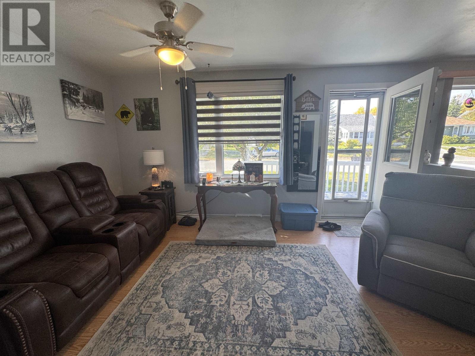 27 Adjala Ave, Manitouwadge, Ontario  P0T 2C0 - Photo 6 - TB253159