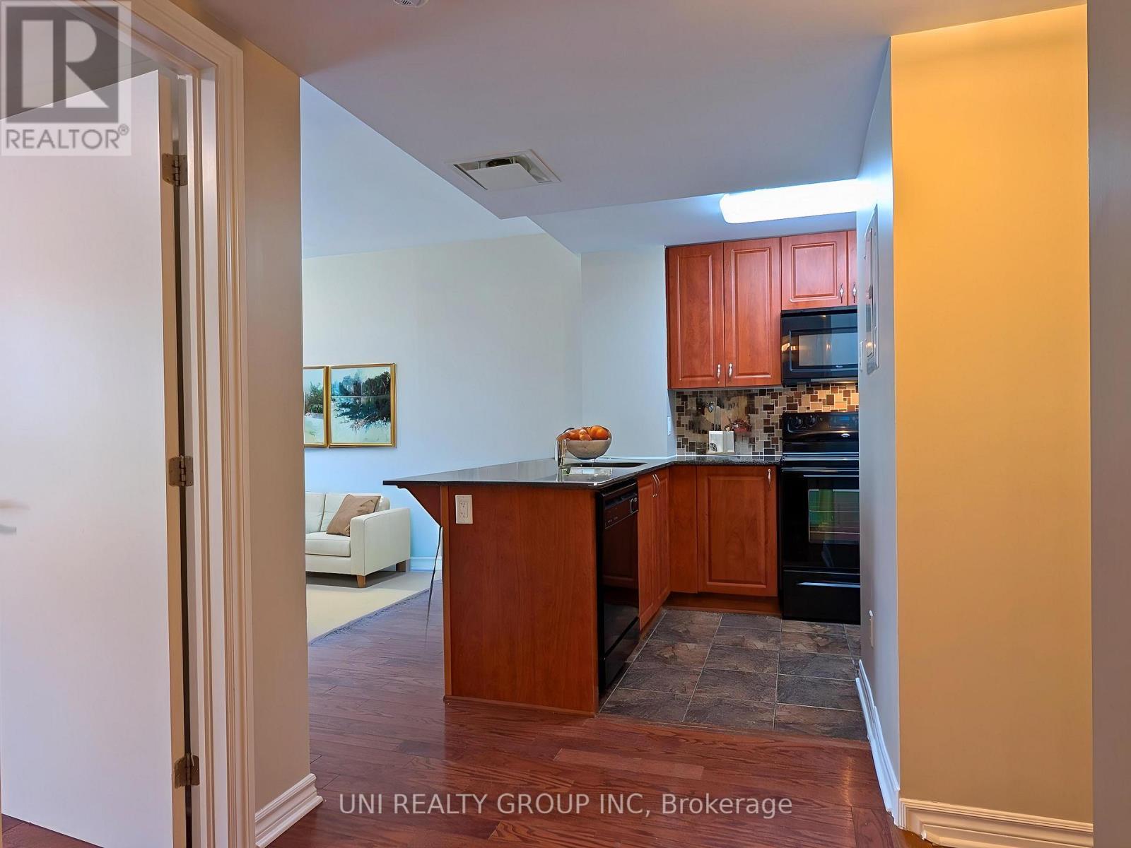 409 - 250 Lett Street, Ottawa, Ontario  K1R 0A8 - Photo 22 - X12450853