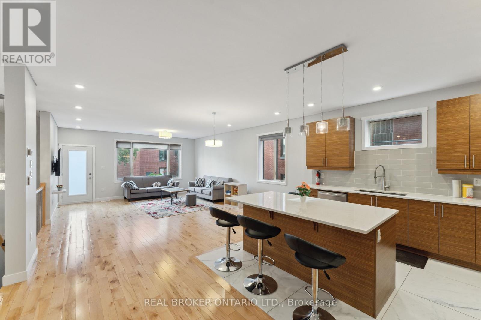 36 Ontario Street, Ottawa, Ontario  K1K 1L1 - Photo 19 - X12450865