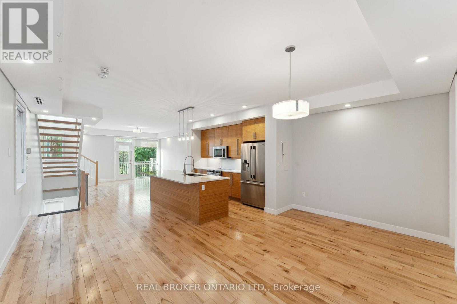 36 Ontario Street, Ottawa, Ontario  K1K 1L1 - Photo 5 - X12450865