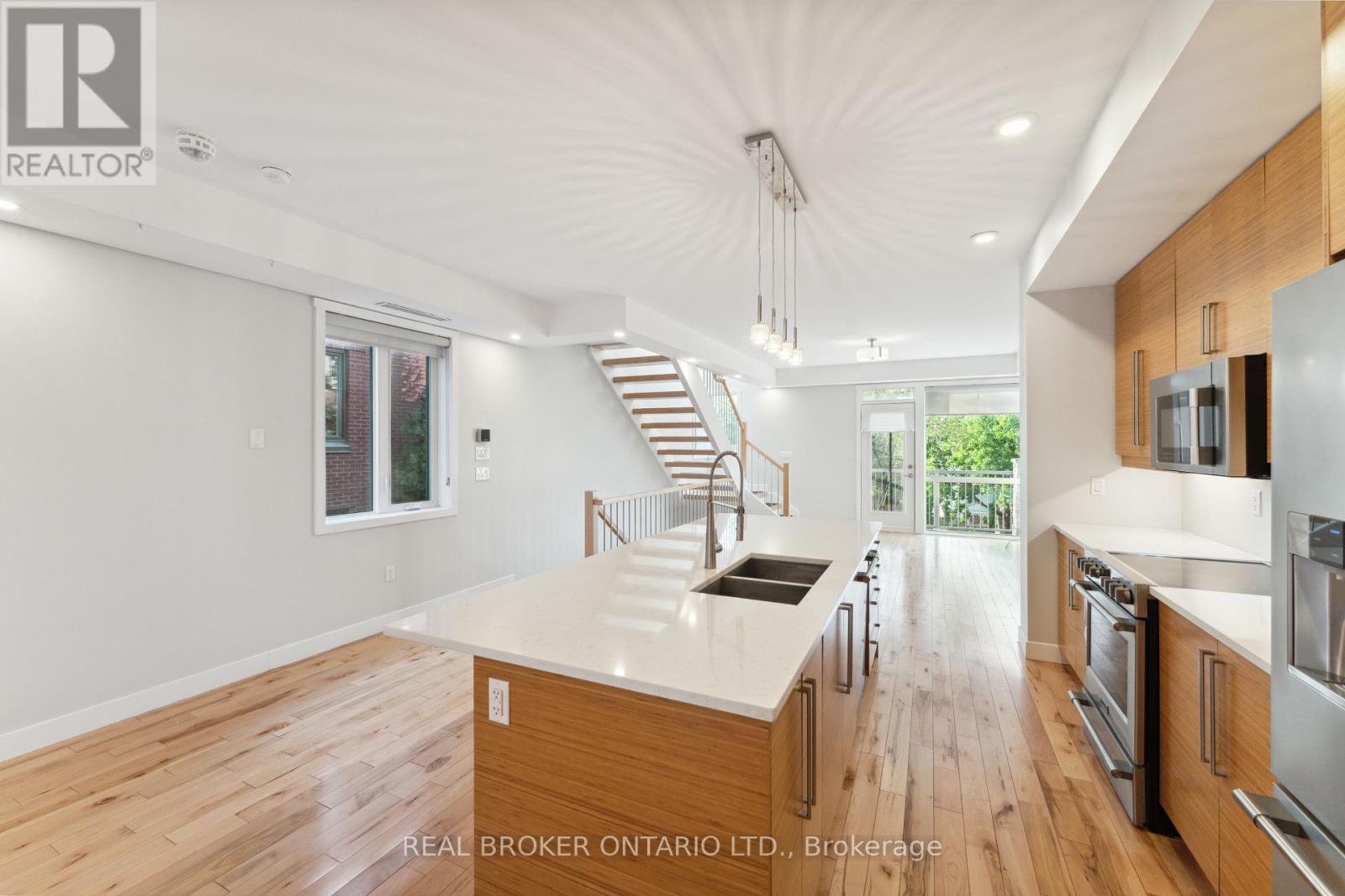 36 Ontario Street, Ottawa, Ontario  K1K 1L1 - Photo 8 - X12450865