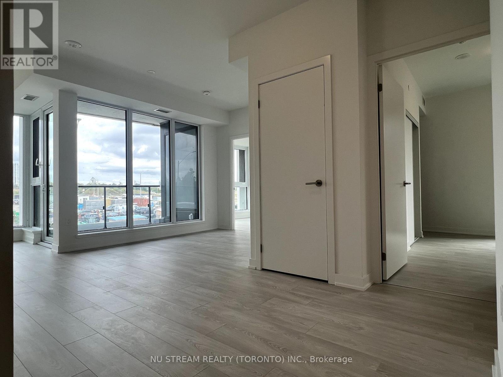 223 - 1 Kyle Lowry Road, Toronto, Ontario  M3C 1H7 - Photo 3 - C12450836