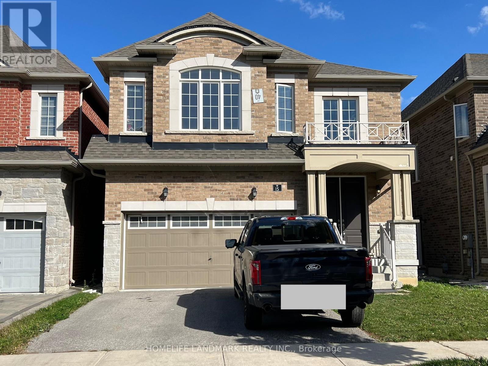 15 SCHURMAN STREET, Aurora, Ontario