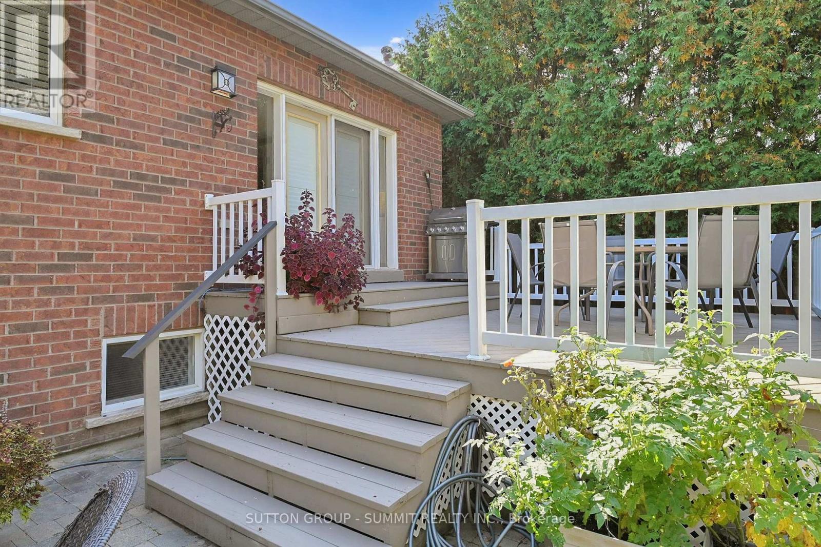 5981 Rayshaw Crescent, Mississauga, Ontario  L5M 2P1 - Photo 37 - W12449296