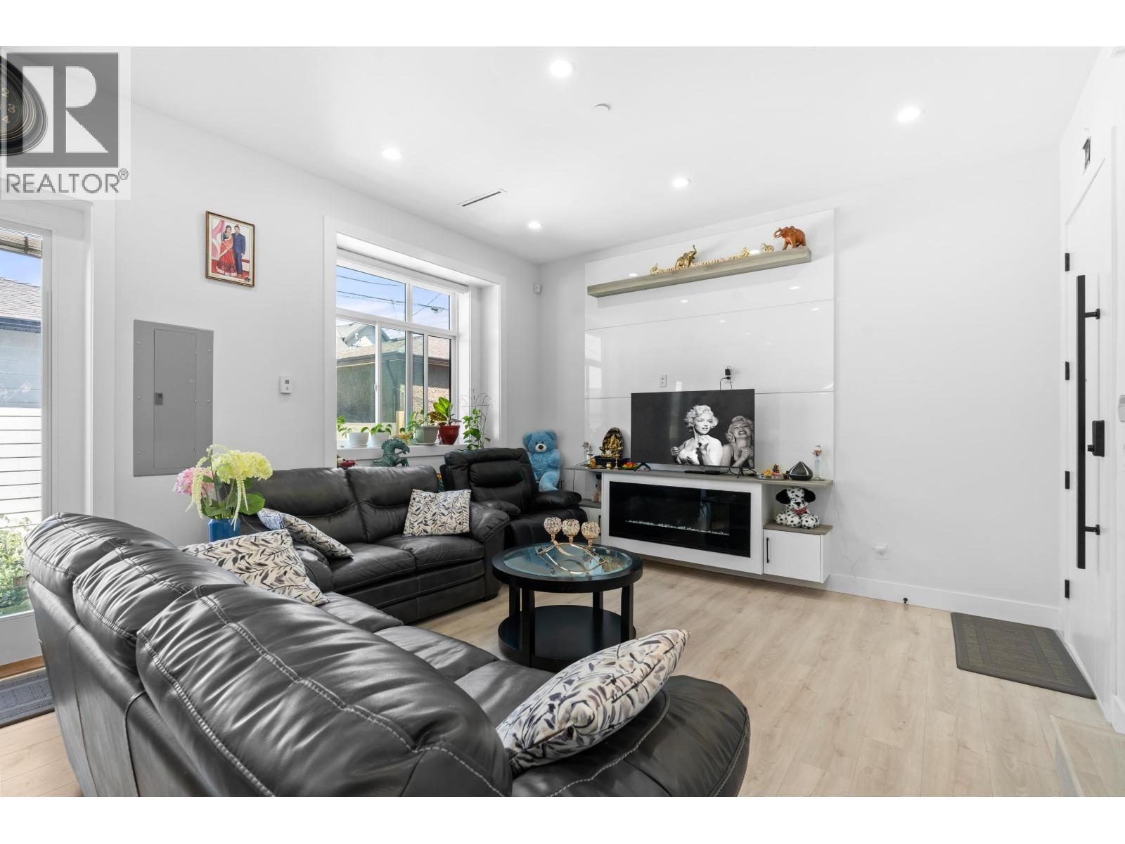 465 E 57th Avenue, Vancouver, British Columbia  V5X 1S8 - Photo 6 - R3056521