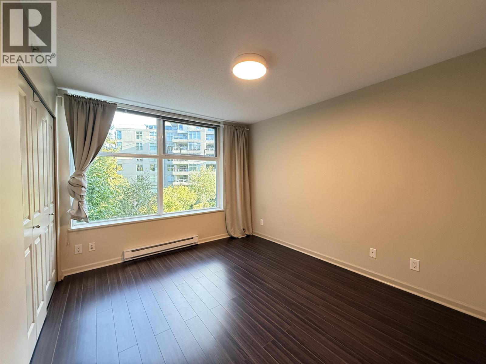 305 9232 University Crescent, Burnaby, British Columbia  V5A 0A3 - Photo 20 - R3056526