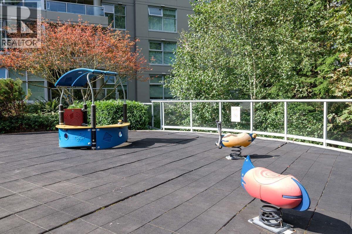 305 9232 University Crescent, Burnaby, British Columbia  V5A 0A3 - Photo 31 - R3056526