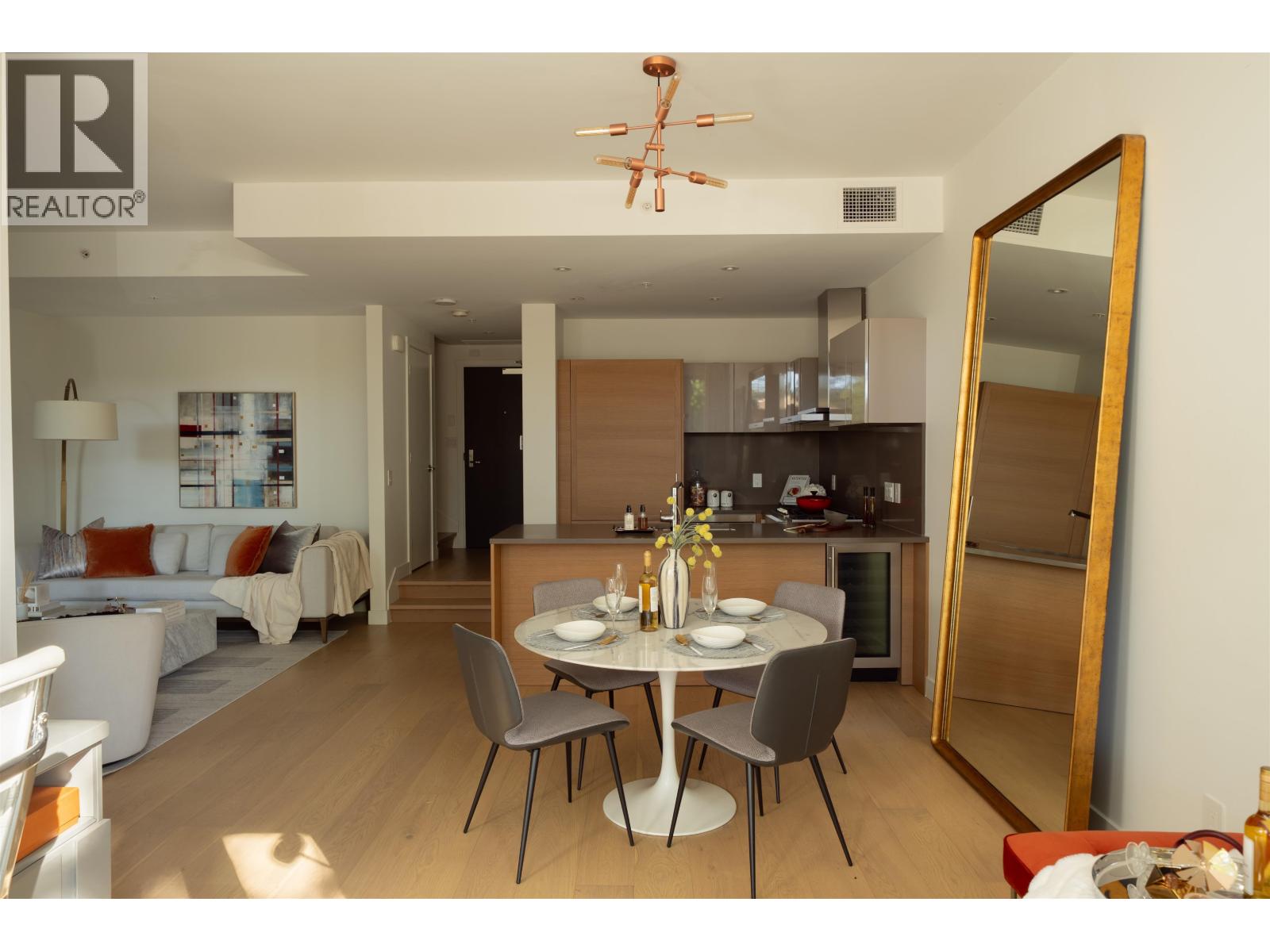 1577 W 57th Avenue, Vancouver, British Columbia  V6P 0H7 - Photo 10 - R3056531