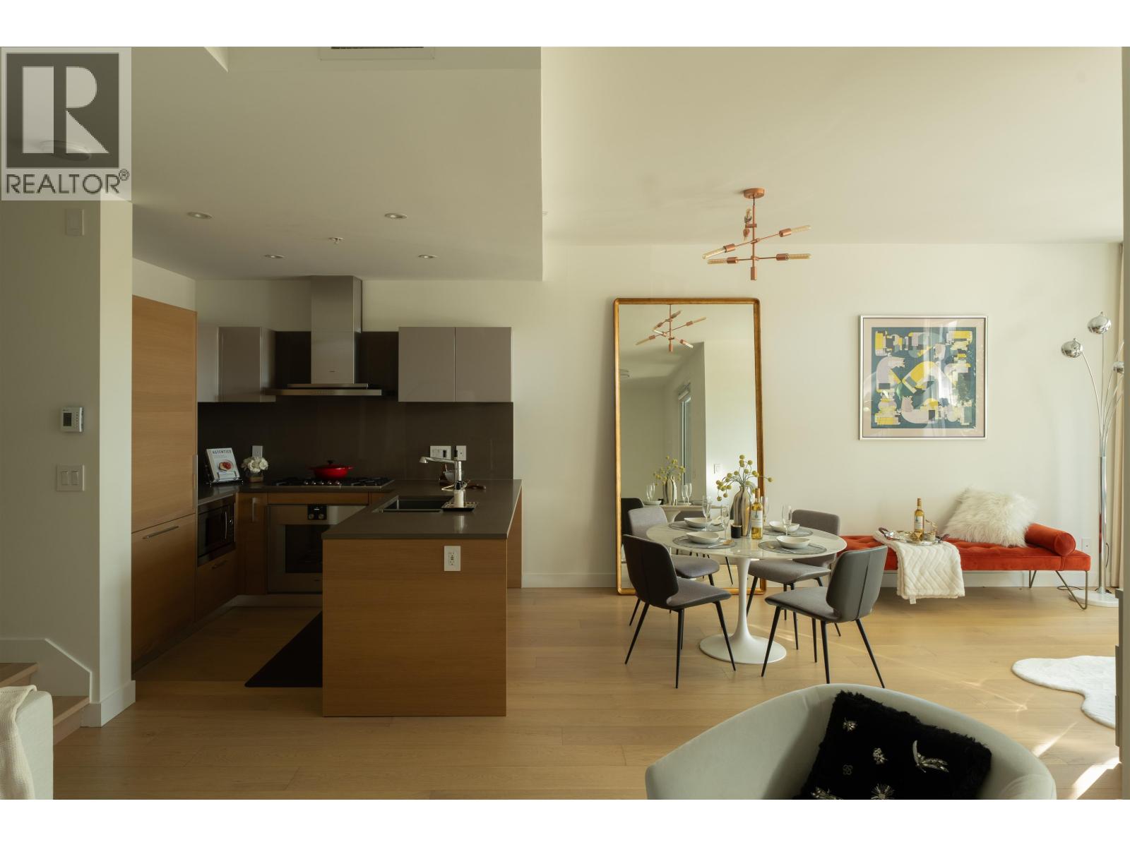 1577 W 57th Avenue, Vancouver, British Columbia  V6P 0H7 - Photo 7 - R3056531