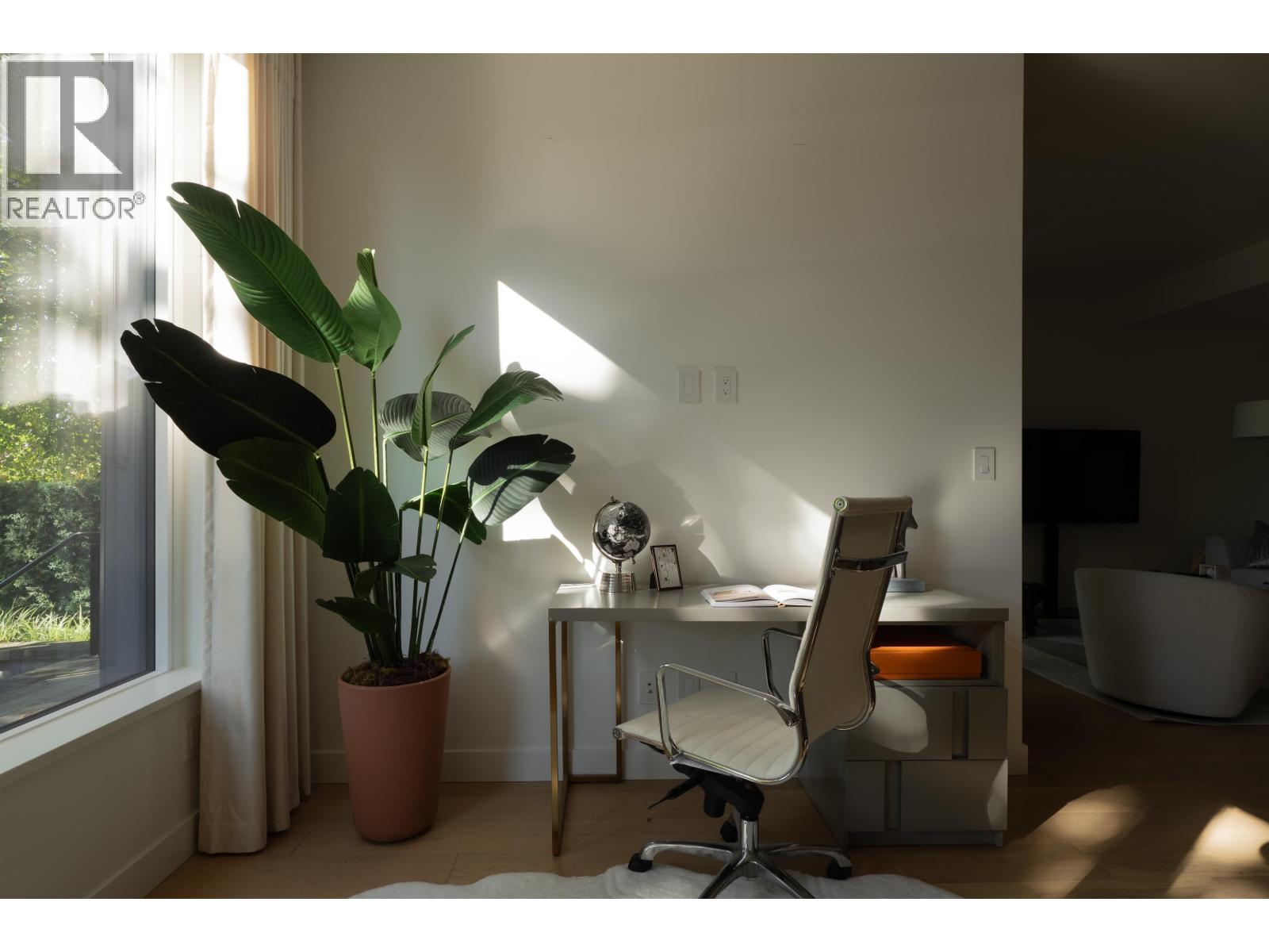 1577 W 57th Avenue, Vancouver, British Columbia  V6P 0H7 - Photo 9 - R3056531