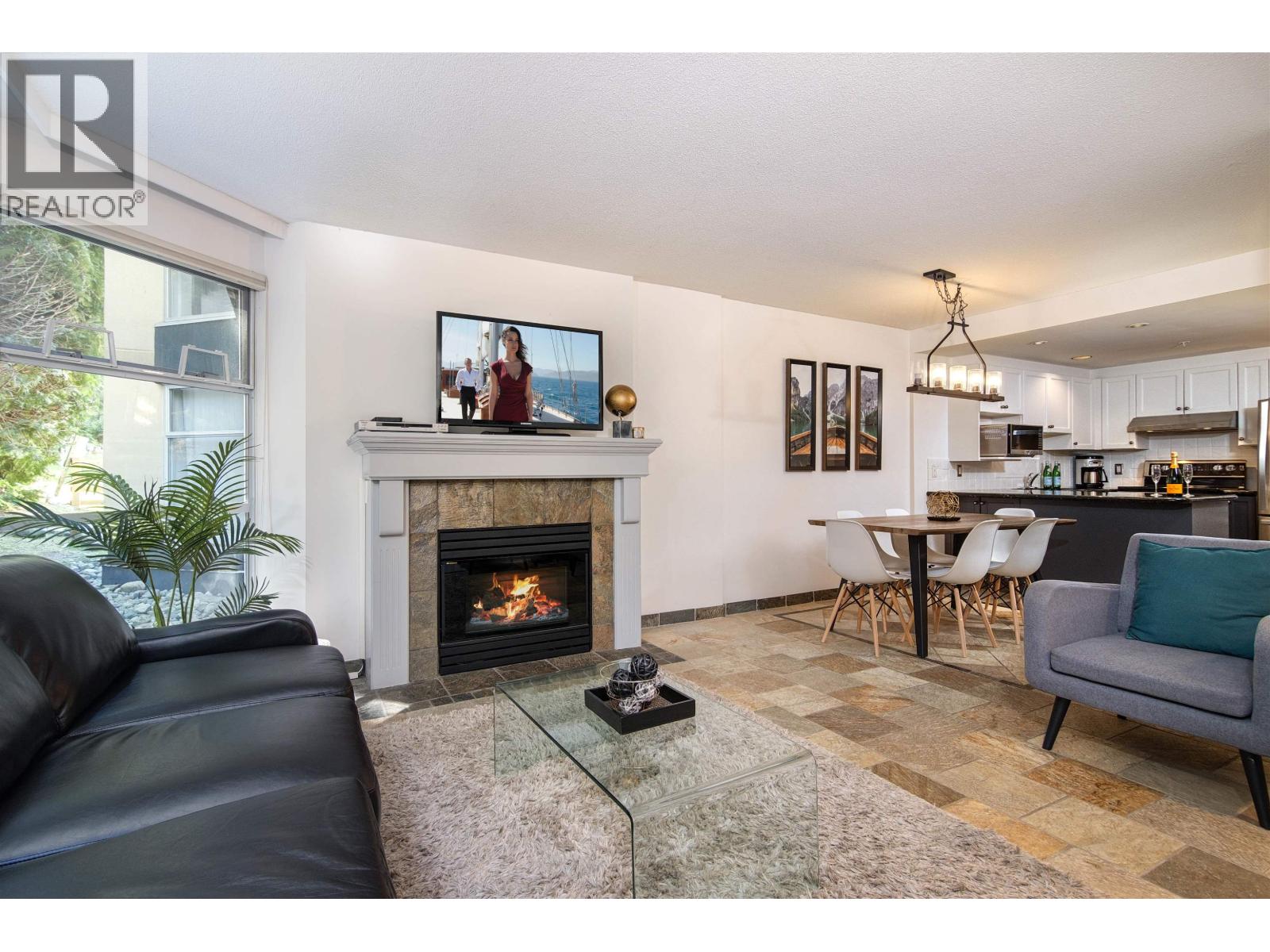 212 4910 Spearhead Place, Whistler, British Columbia  V0N 1B4 - Photo 5 - R3056537