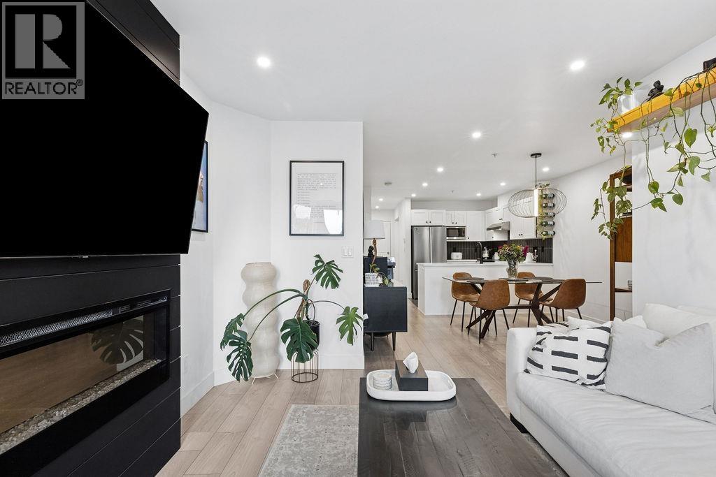 232 4550 Fraser Street, Vancouver, British Columbia  V5V 4G8 - Photo 3 - R3056543