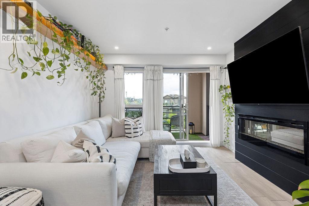 232 4550 Fraser Street, Vancouver, British Columbia  V5V 4G8 - Photo 4 - R3056543