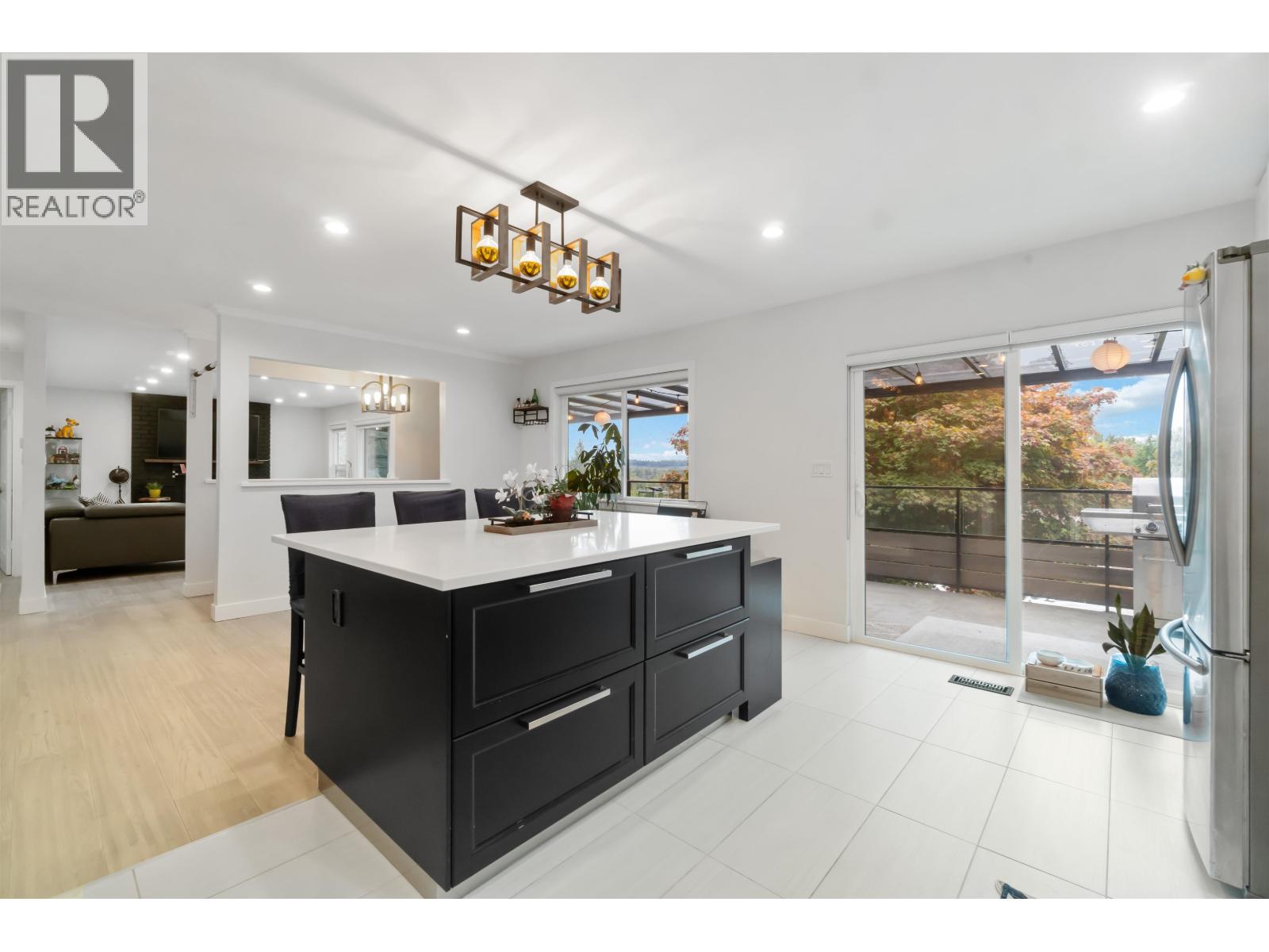 309 Gloucester Court, Coquitlam, British Columbia  V3K 5S6 - Photo 16 - R3056536