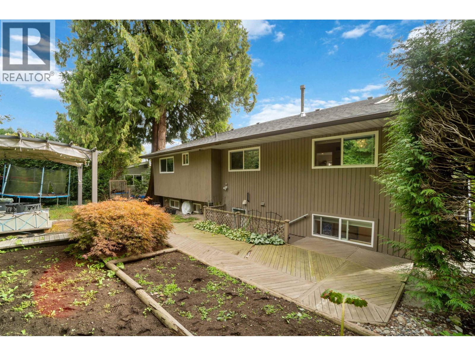 309 Gloucester Court, Coquitlam, British Columbia  V3K 5S6 - Photo 38 - R3056536