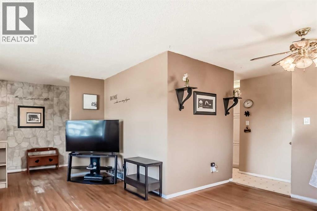 2107 Munro Drive Ne, Calgary, Alberta  T2E 5Y7 - Photo 2 - A2259131
