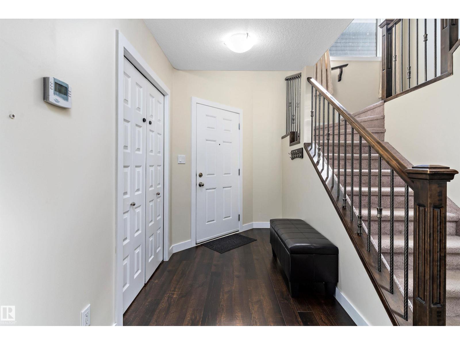 15132 31 St Nw, Edmonton, Alberta  T5Y 0S3 - Photo 4 - E4454122