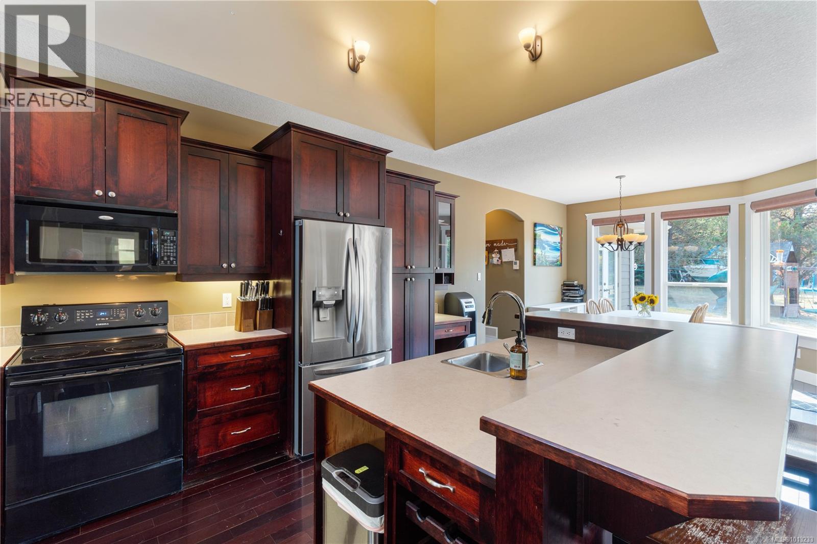 1209 Courtney Rd, Errington, British Columbia  V0R 1V0 - Photo 31 - 1013233