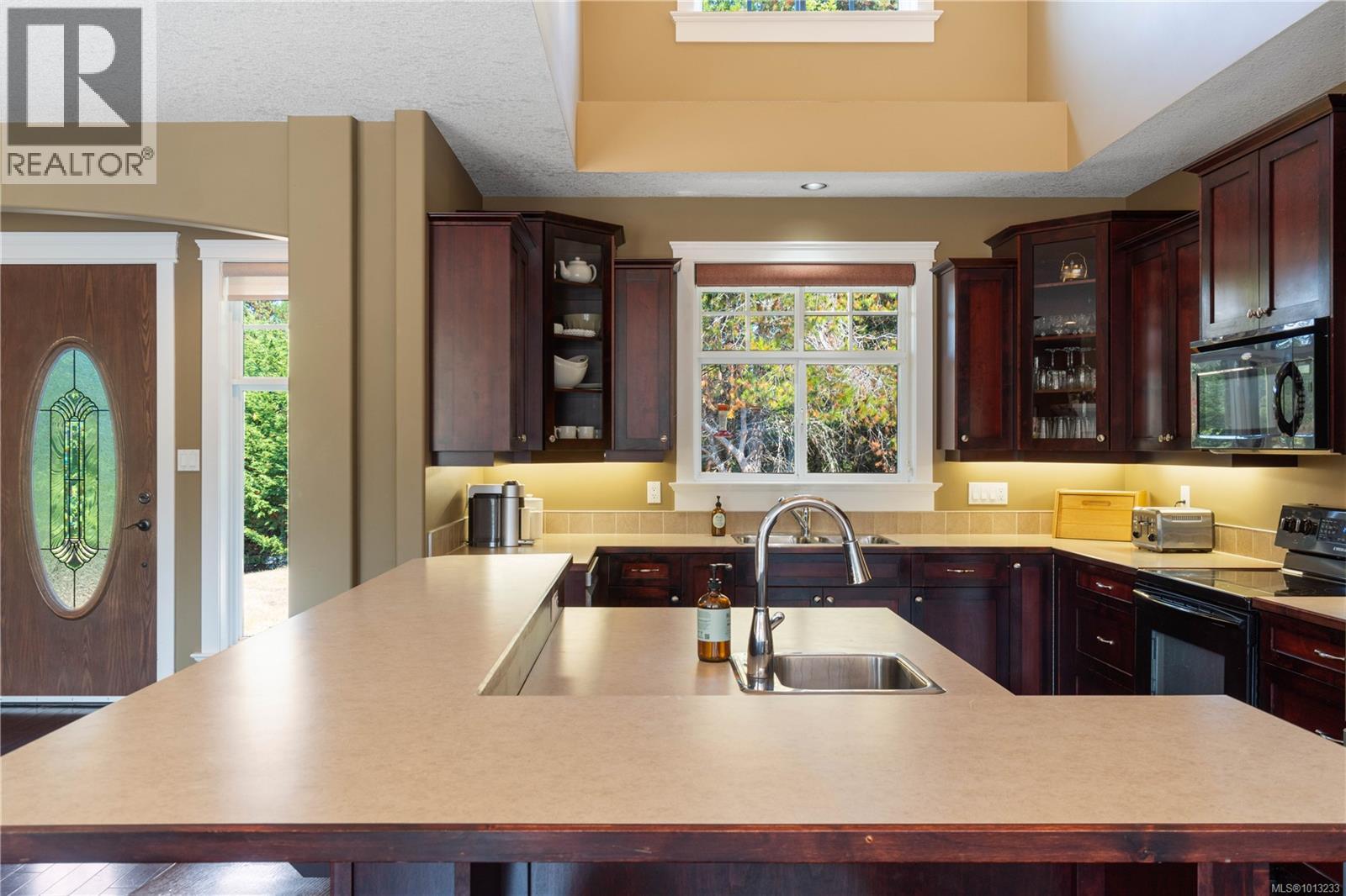 1209 Courtney Rd, Errington, British Columbia  V0R 1V0 - Photo 33 - 1013233