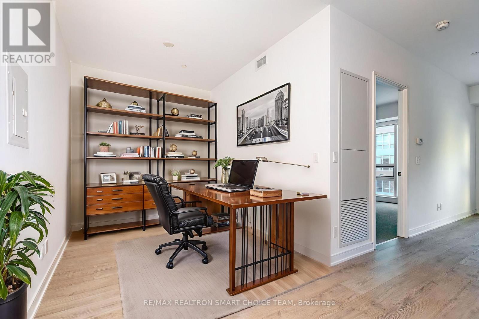 704 - 88 Scott Street, Toronto, Ontario  M5E 0A9 - Photo 16 - C12448416