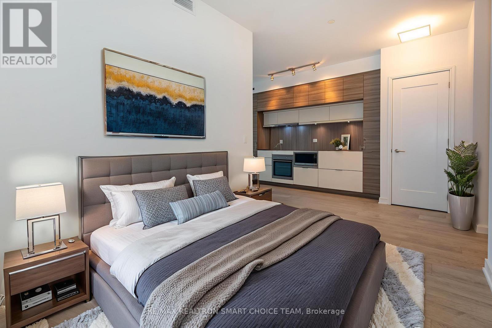 704 - 88 Scott Street, Toronto, Ontario  M5E 0A9 - Photo 21 - C12448416