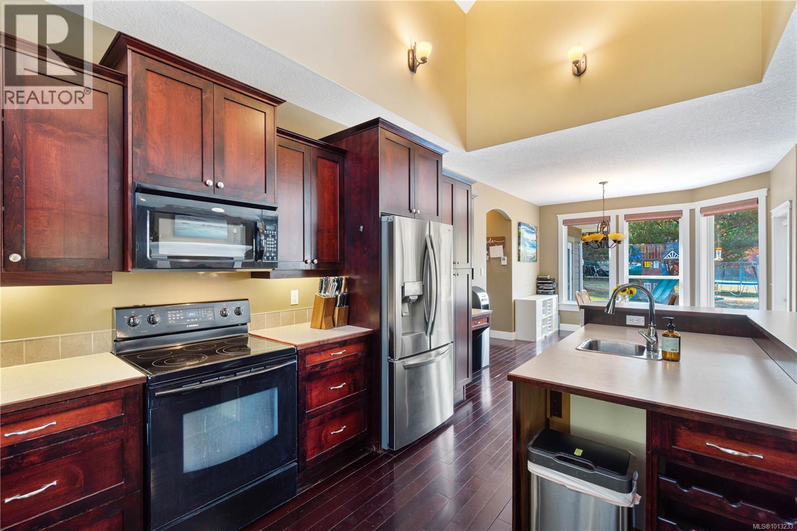 1209 Courtney Rd, Errington, British Columbia  V0R 1V0 - Photo 30 - 1013233