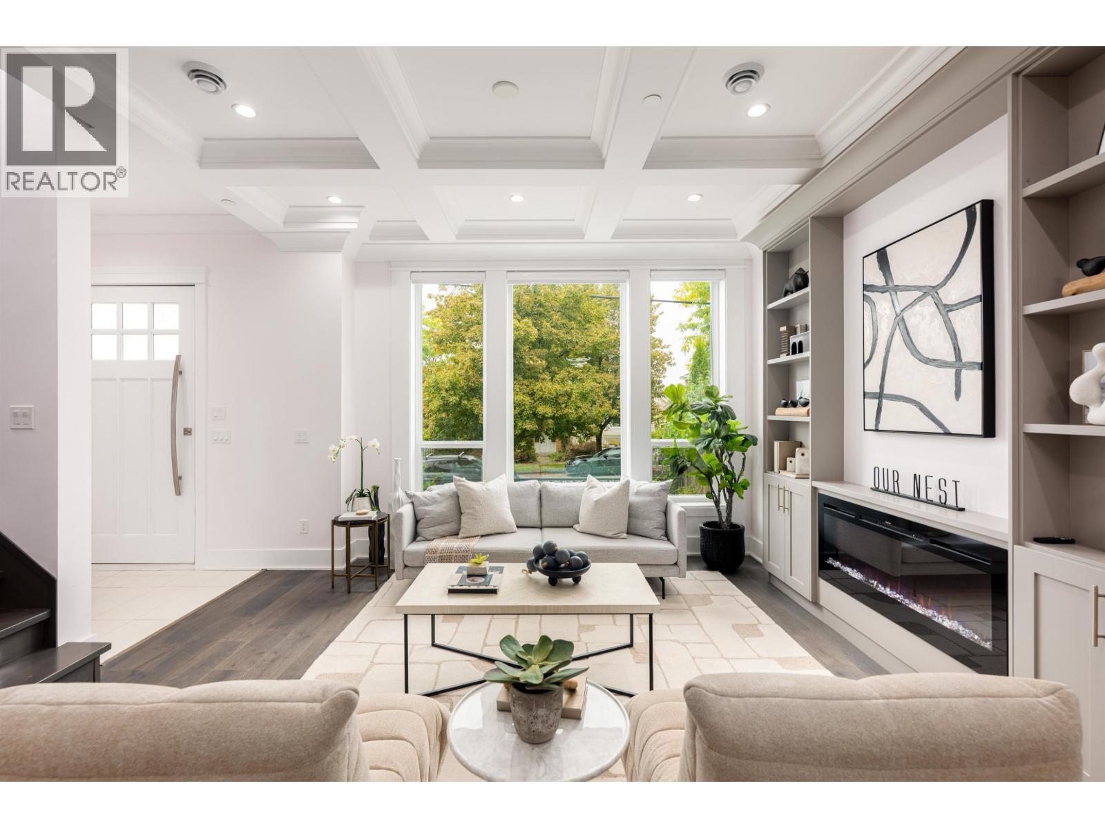 2768 E 25th Avenue, Vancouver, British Columbia  V5R 1H7 - Photo 4 - R3055935