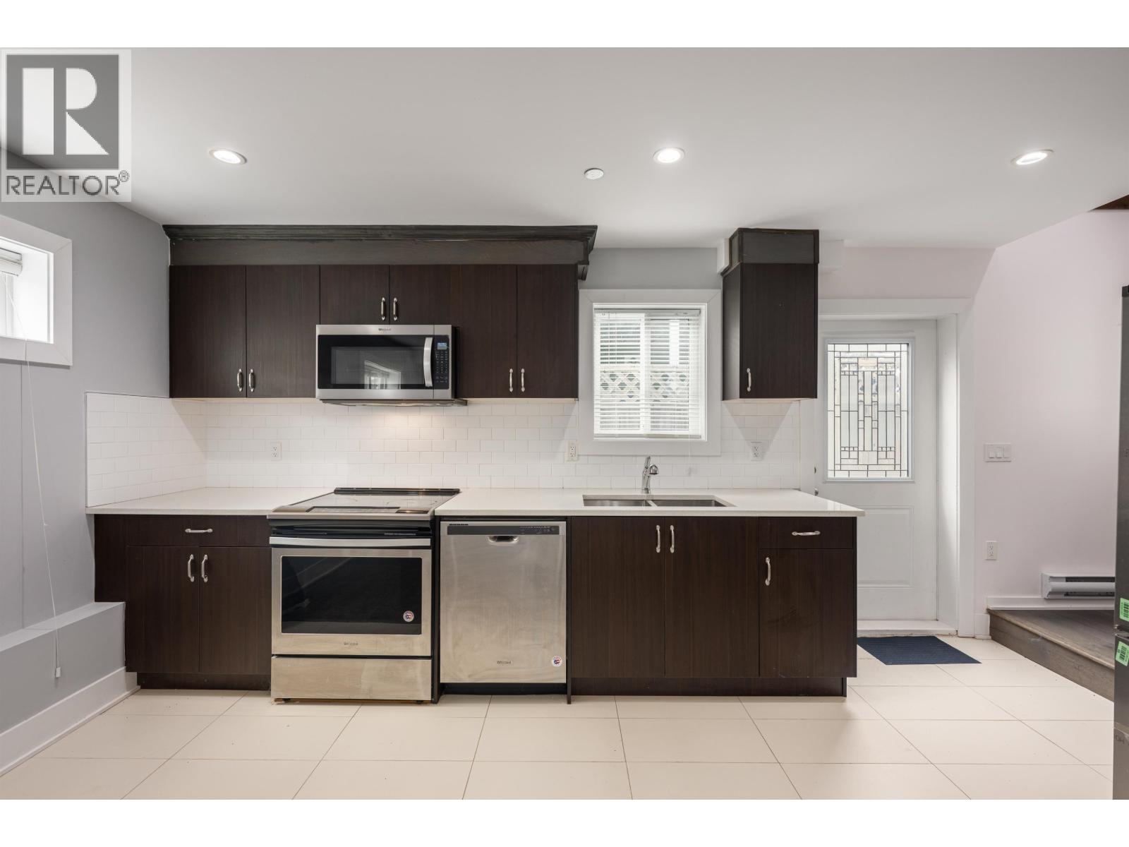 2768 E 25th Avenue, Vancouver, British Columbia  V5R 1H7 - Photo 24 - R3055935