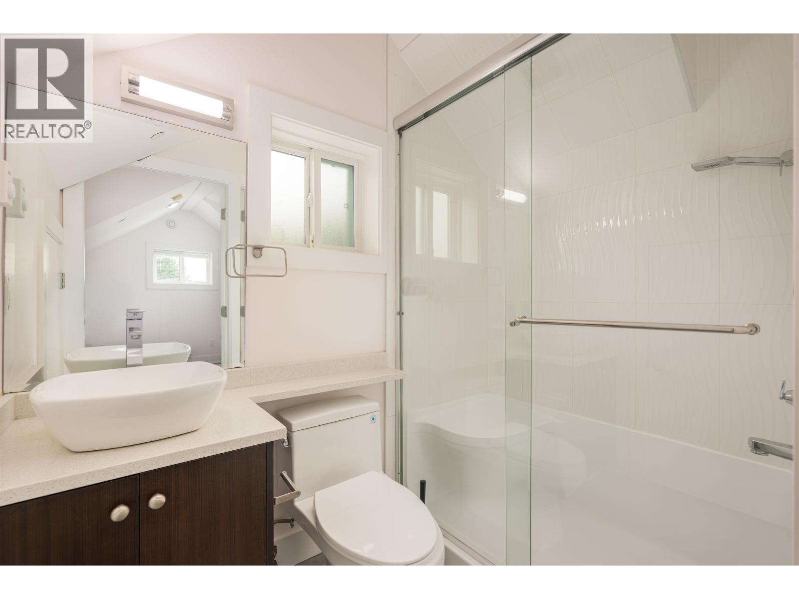 2768 E 25th Avenue, Vancouver, British Columbia  V5R 1H7 - Photo 32 - R3055935