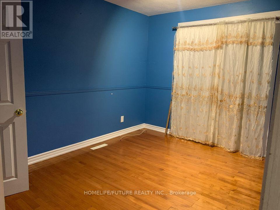 275 Tower Drive, Toronto, Ontario  M1R 3R3 - Photo 4 - E12450855