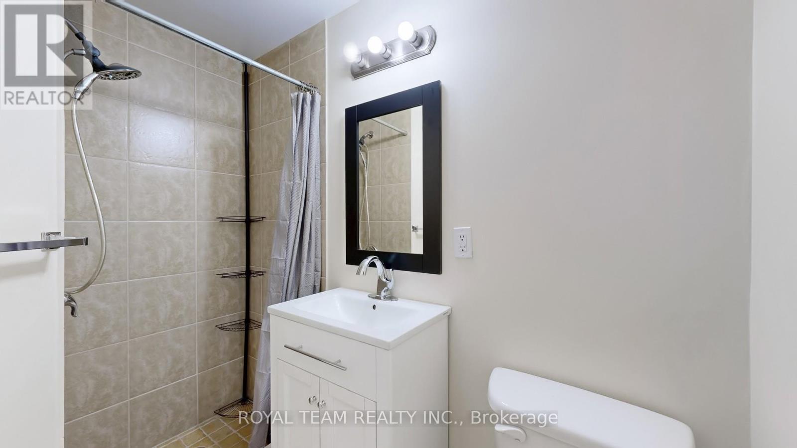 246 Lauderdale Drive, Vaughan, Ontario  L6A 0N4 - Photo 20 - N12450849