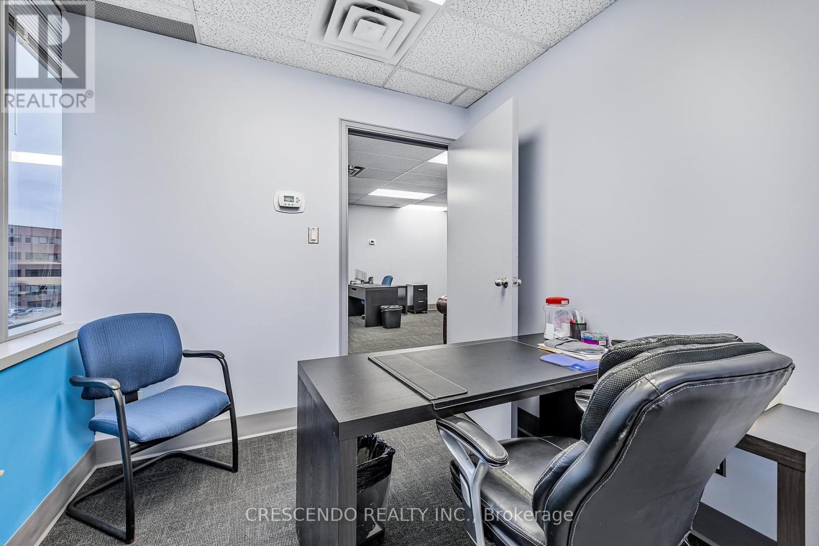 240 - 7050 Weston Road, Vaughan, Ontario  L4L 8G7 - Photo 28 - N12450859