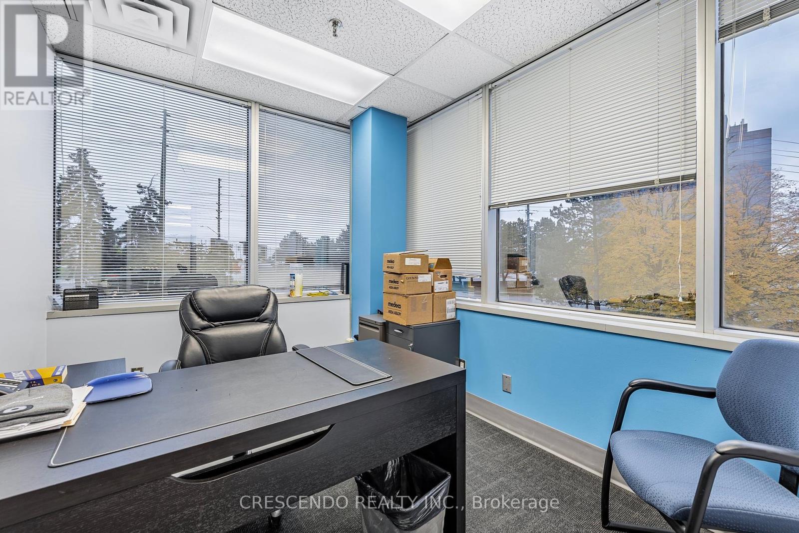 240 - 7050 Weston Road, Vaughan, Ontario  L4L 8G7 - Photo 30 - N12450859