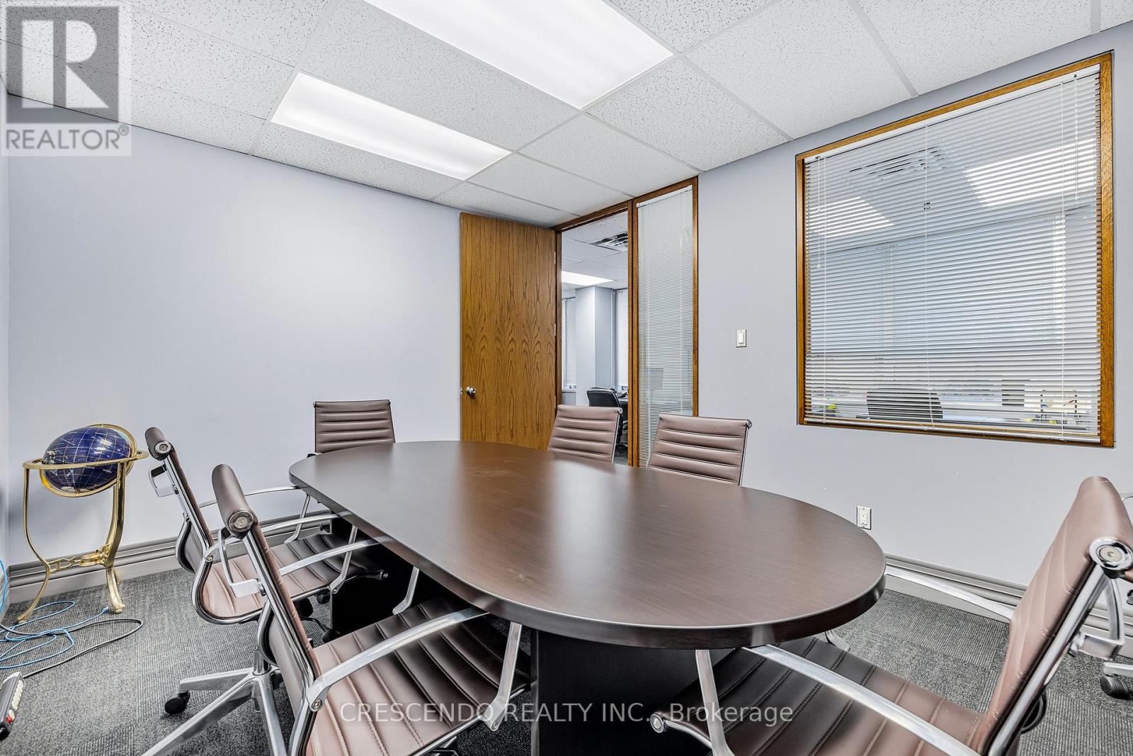 240 - 7050 Weston Road, Vaughan, Ontario  L4L 8G7 - Photo 32 - N12450859