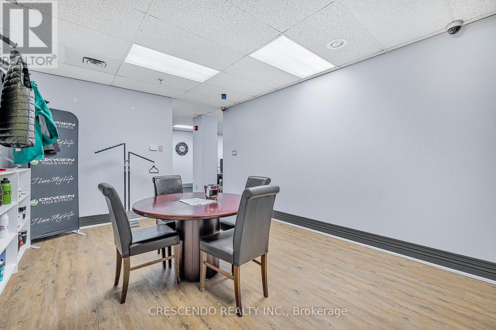 240 - 7050 Weston Road, Vaughan, Ontario  L4L 8G7 - Photo 41 - N12450859