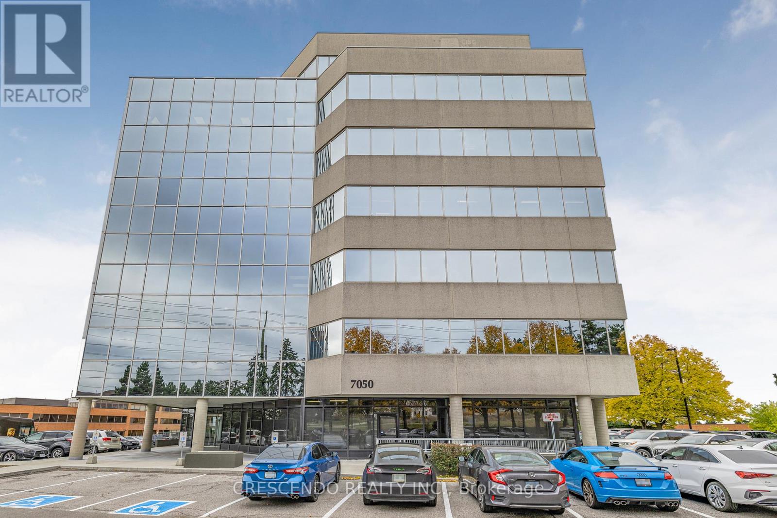 240 - 7050 Weston Road, Vaughan, Ontario  L4L 8G7 - Photo 43 - N12450859
