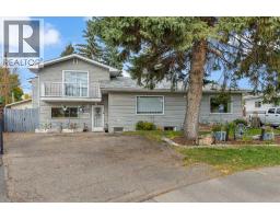 8128 Bowglen Crescent Nw Bowness, Calgary, Ca