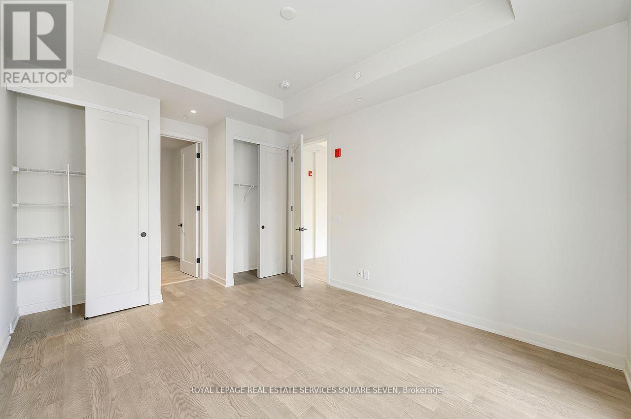 412 - 123 Maurice Drive, Oakville (Co Central), Ontario  L6K 2W6 - Photo 41 - W12450852