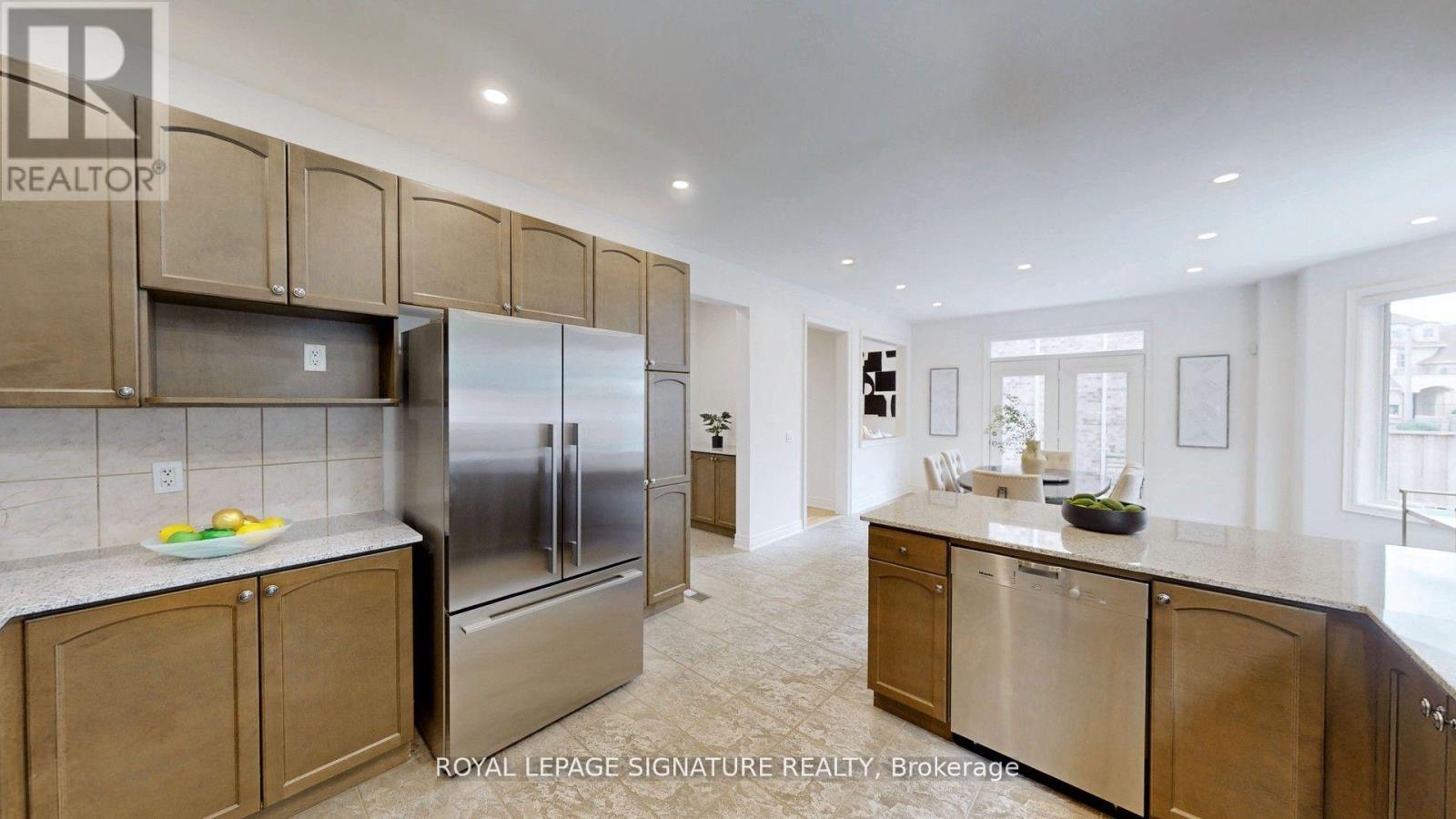 2238 Lyndhurst Drive, Oakville (Jc Joshua Creek), Ontario  L6H 7V4 - Photo 33 - W12450862