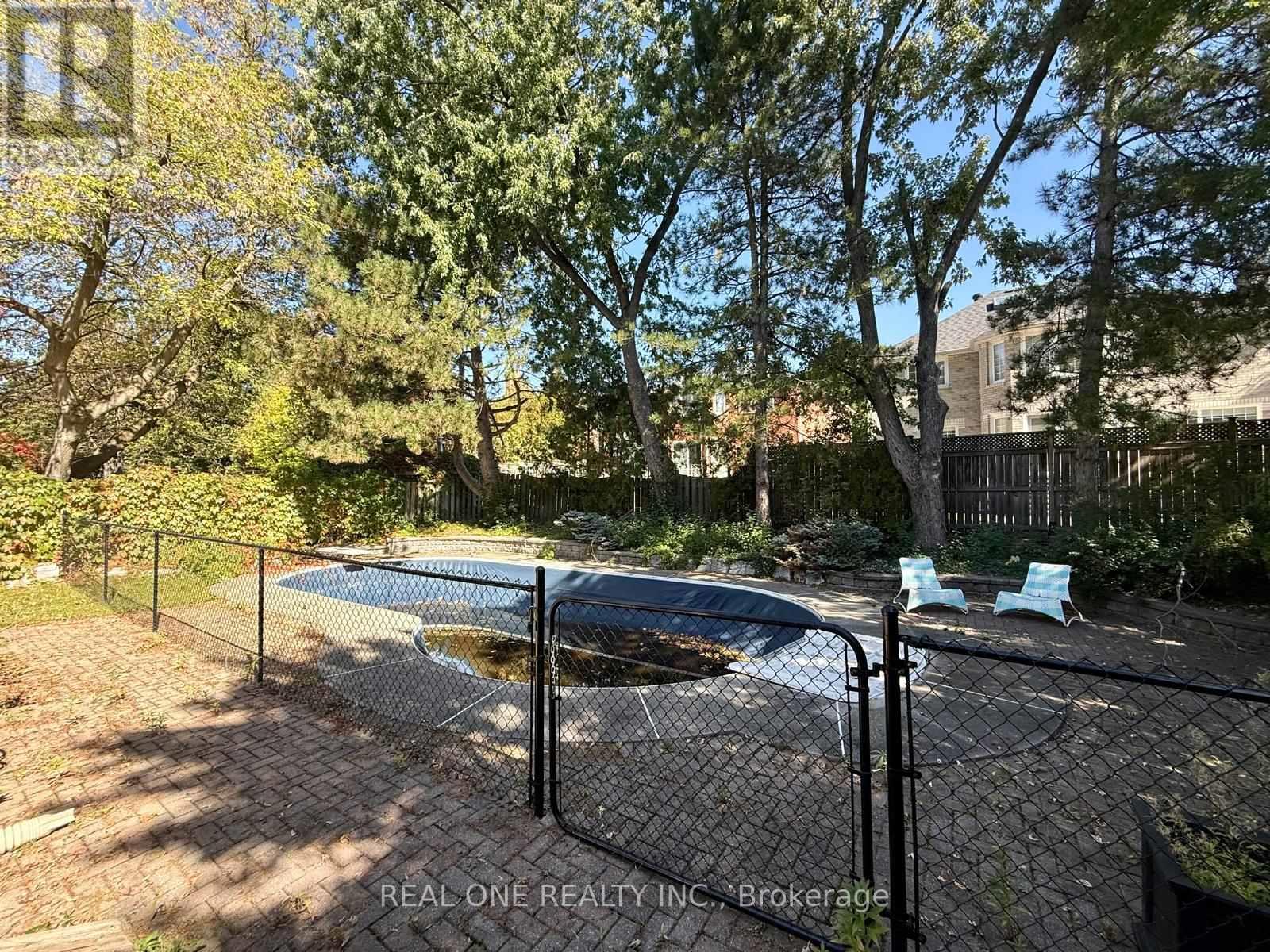 27 Aitken Circle, Markham, Ontario  L3R 7K9 - Photo 48 - N12441999