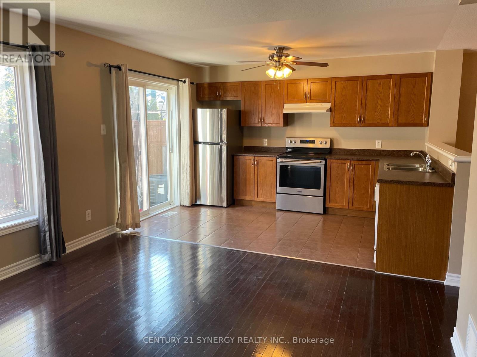 280 Par-La-Ville Circle, Ottawa, Ontario  K2S 0M4 - Photo 12 - X12450875