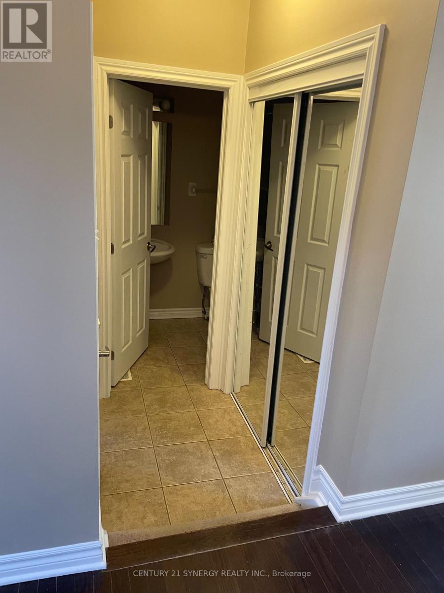 280 Par-La-Ville Circle, Ottawa, Ontario  K2S 0M4 - Photo 15 - X12450875